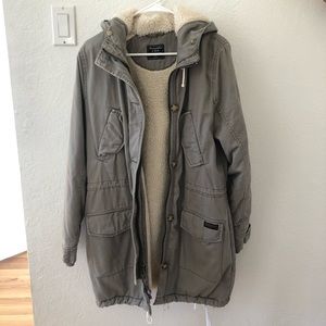 Abercrombie & Fitch Women’s coat
